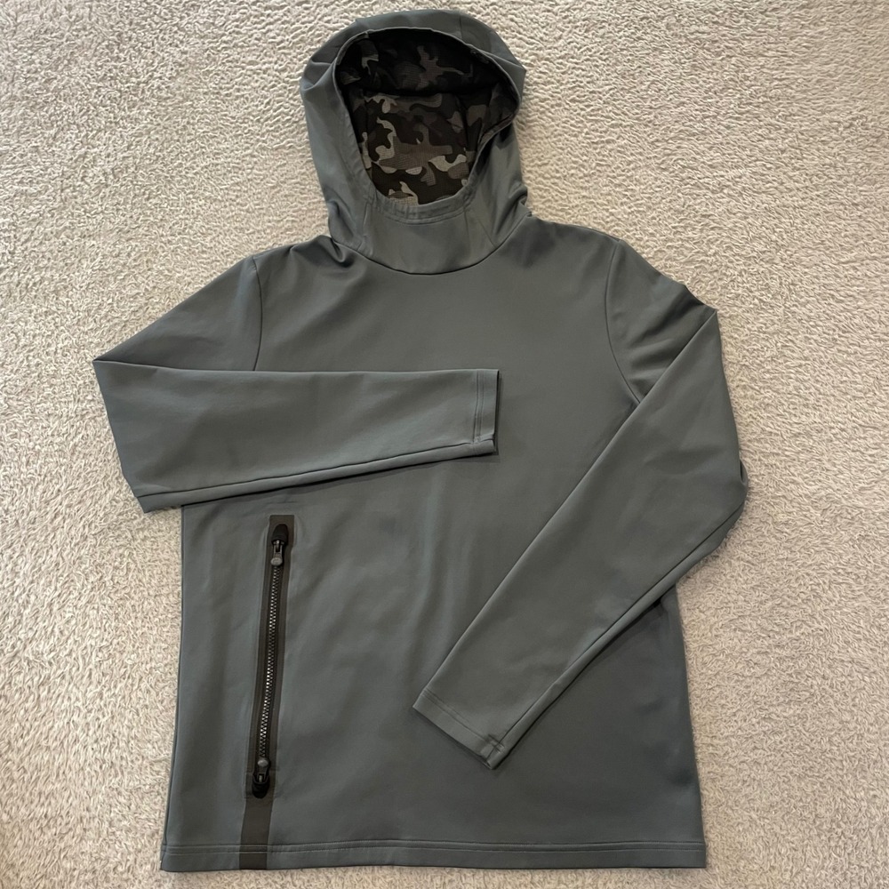 Greyson Cokato Hoodie Mens Small Sage Green Zip Pocket Reflective Performance